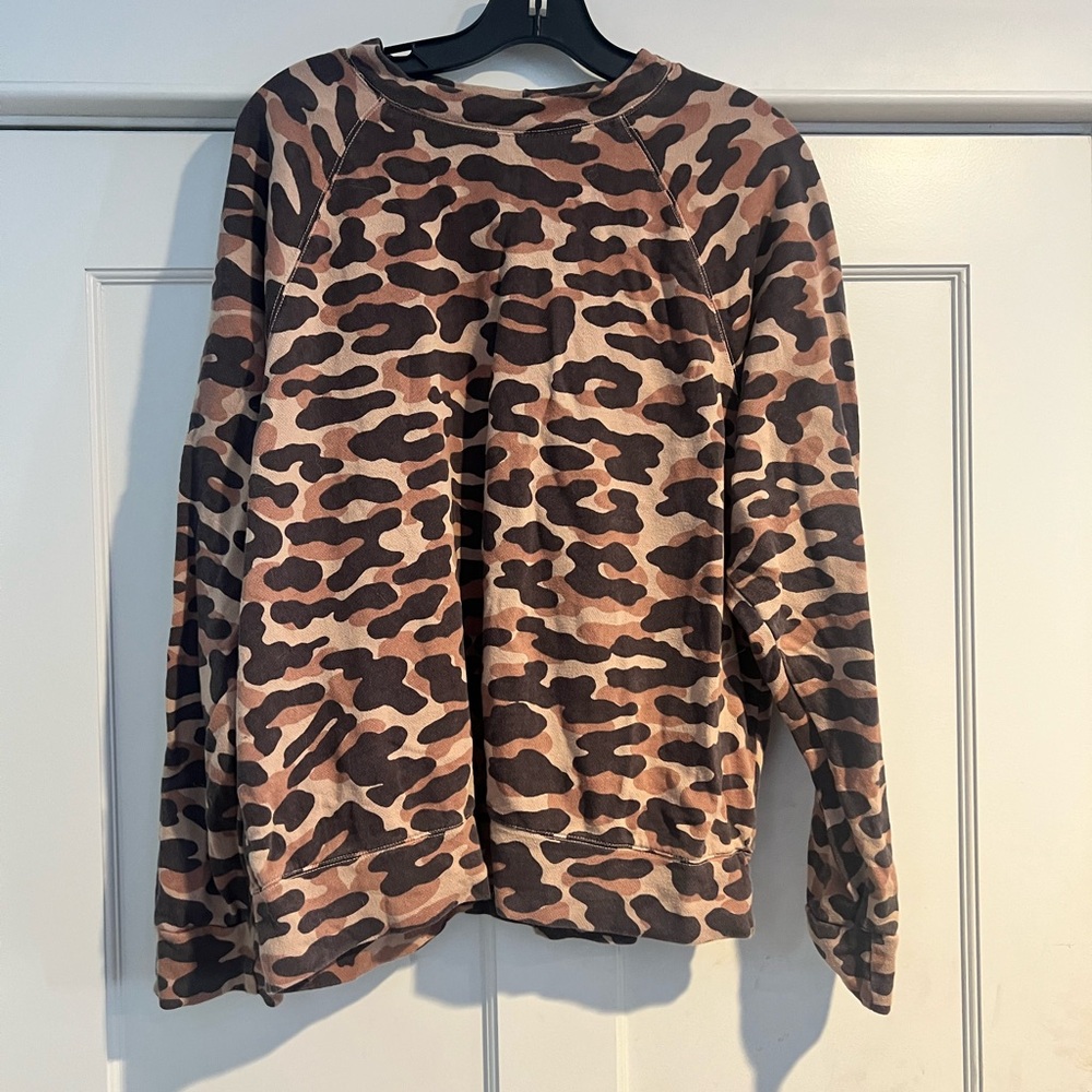 MONROW Animal Camo Print Sweatshirt - XL - Picture 4 of 12